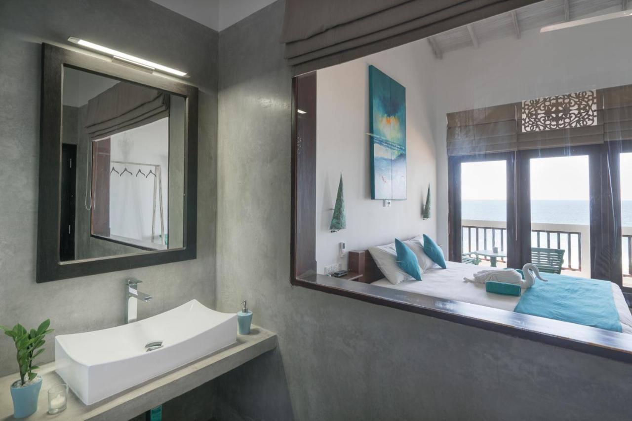 At Ease Beach Hotel Hikkaduwa Luaran gambar