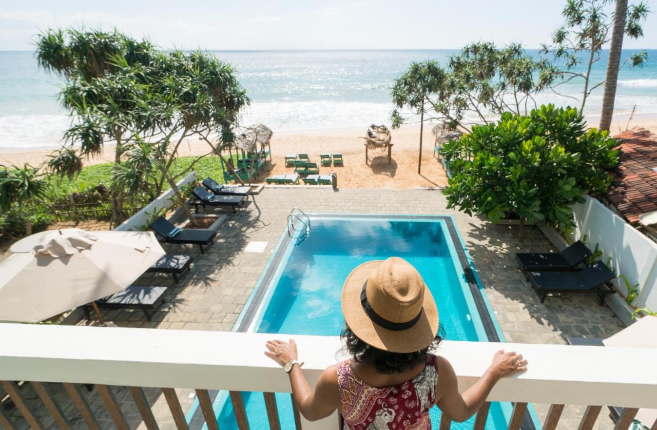 At Ease Beach Hotel Hikkaduwa Luaran gambar